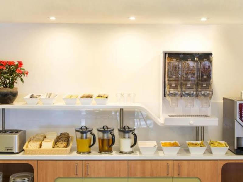 Ibis Budget Brisbane Airport Экстерьер фото