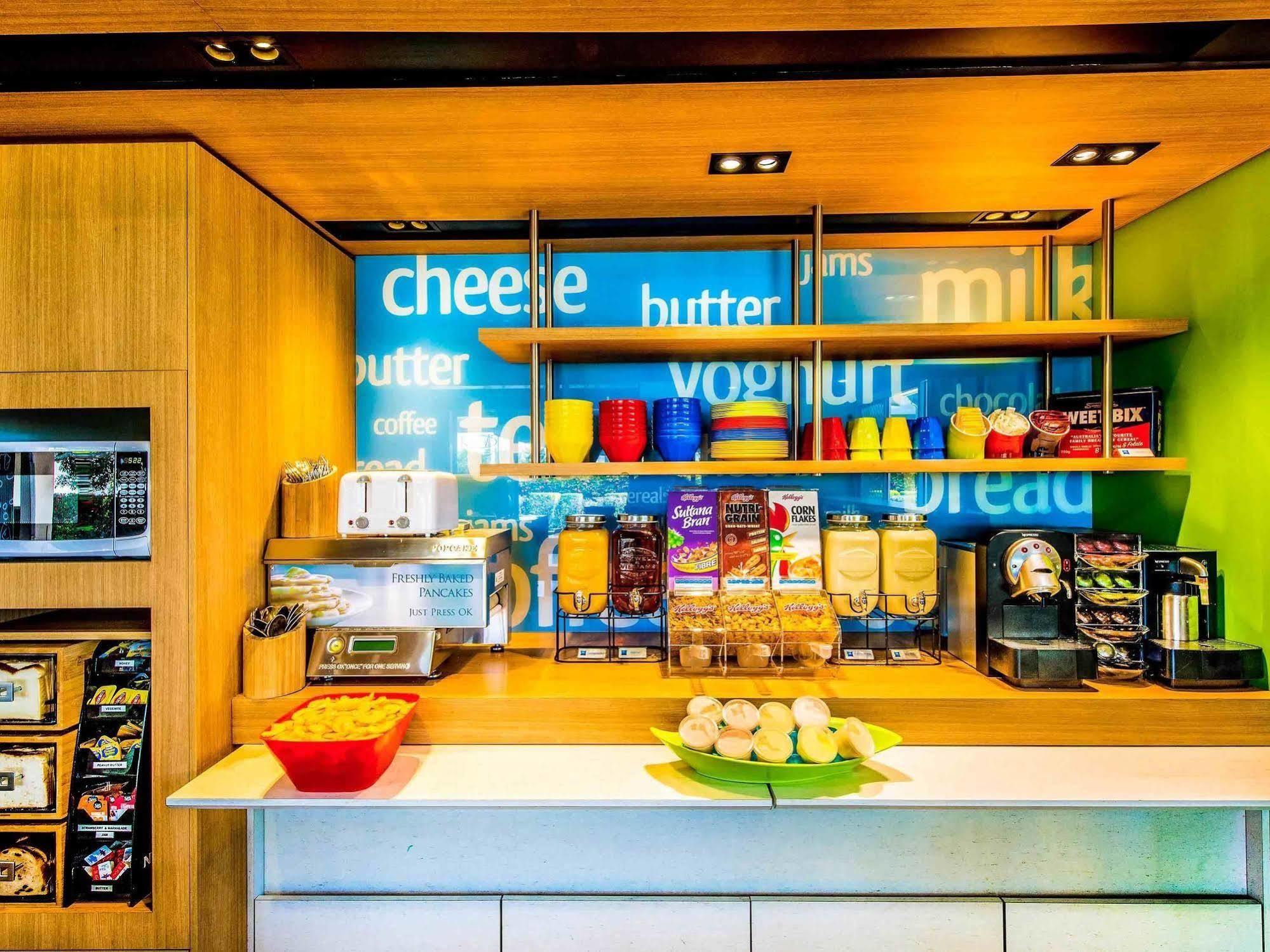 Ibis Budget Brisbane Airport Экстерьер фото